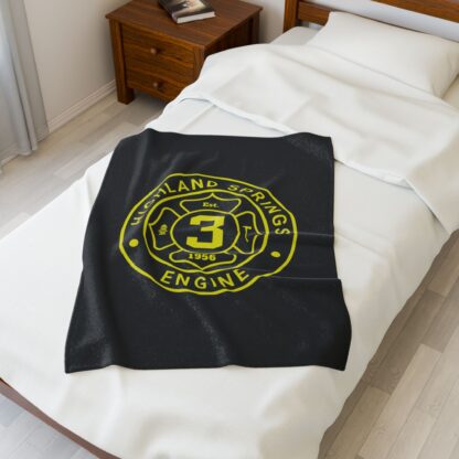 Henrico E3 Fleece Blanket - Image 11