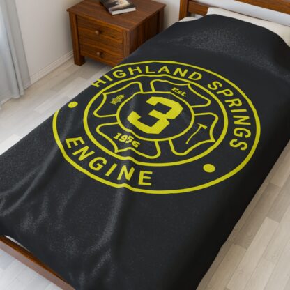 Henrico E3 Fleece Blanket - Image 7