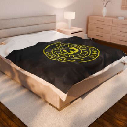 Henrico E3 Fleece Blanket - Image 8